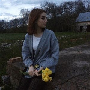 Meet your Posher, Scela